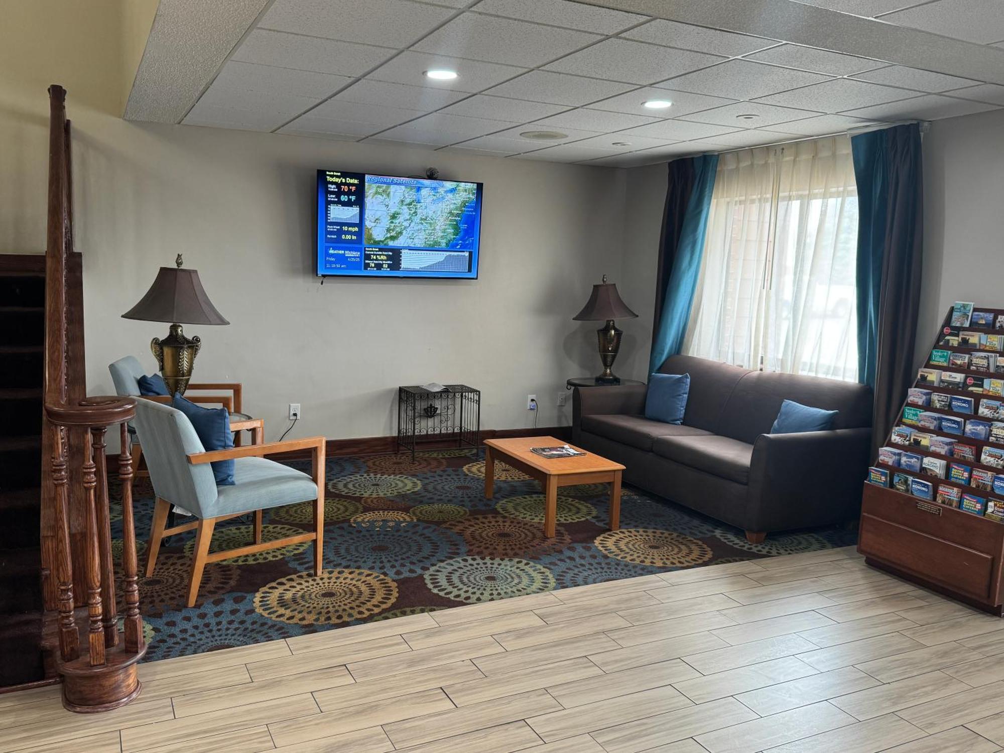 Отель Baymont By Wyndham Mishawaka South Bend Area Экстерьер фото