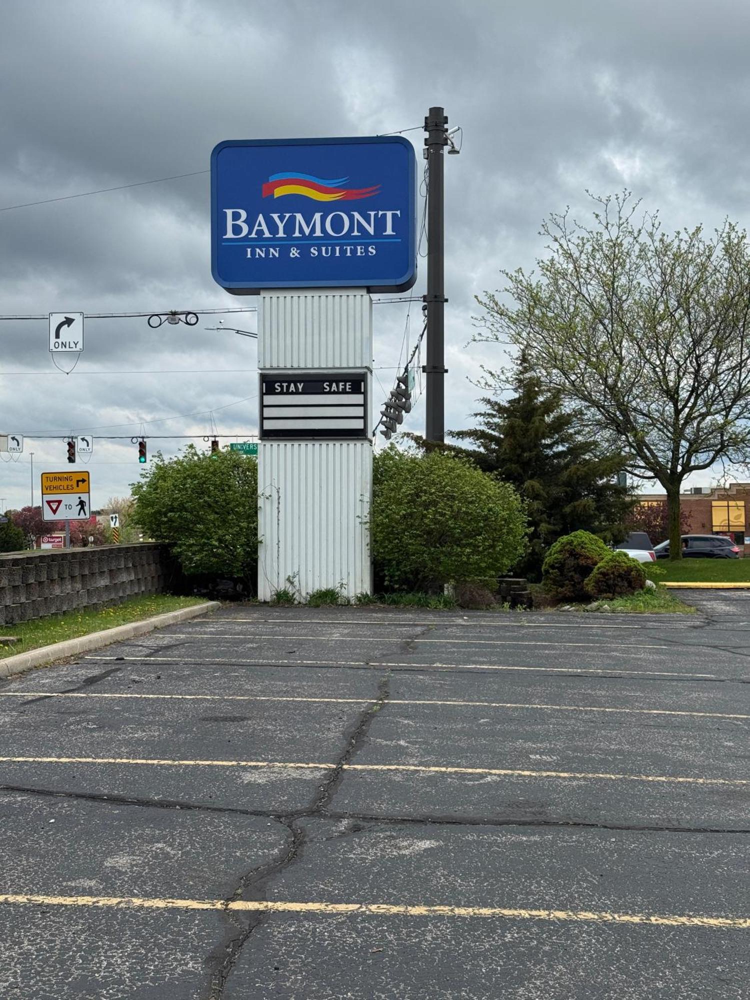 Отель Baymont By Wyndham Mishawaka South Bend Area Экстерьер фото