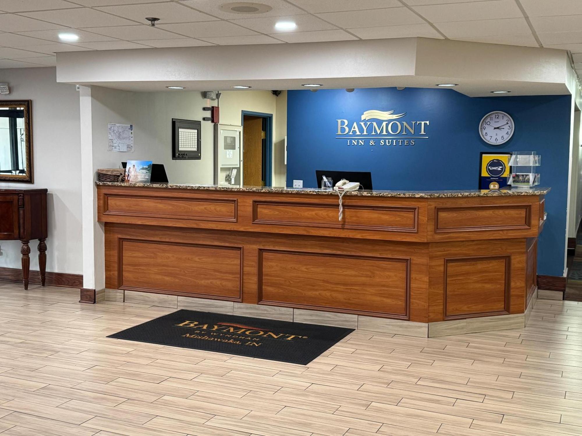 Отель Baymont By Wyndham Mishawaka South Bend Area Экстерьер фото
